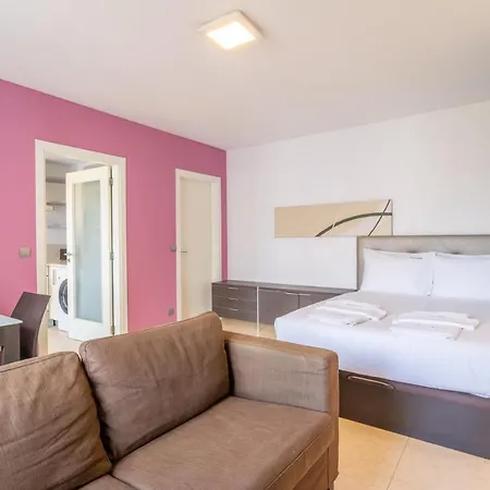 Flh Cozy Διαμέρισμα Φουνκάλ